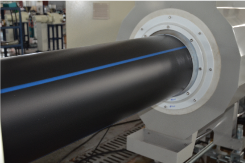 ما الذي يسبب السطح الخشن لأنابيب PE؟